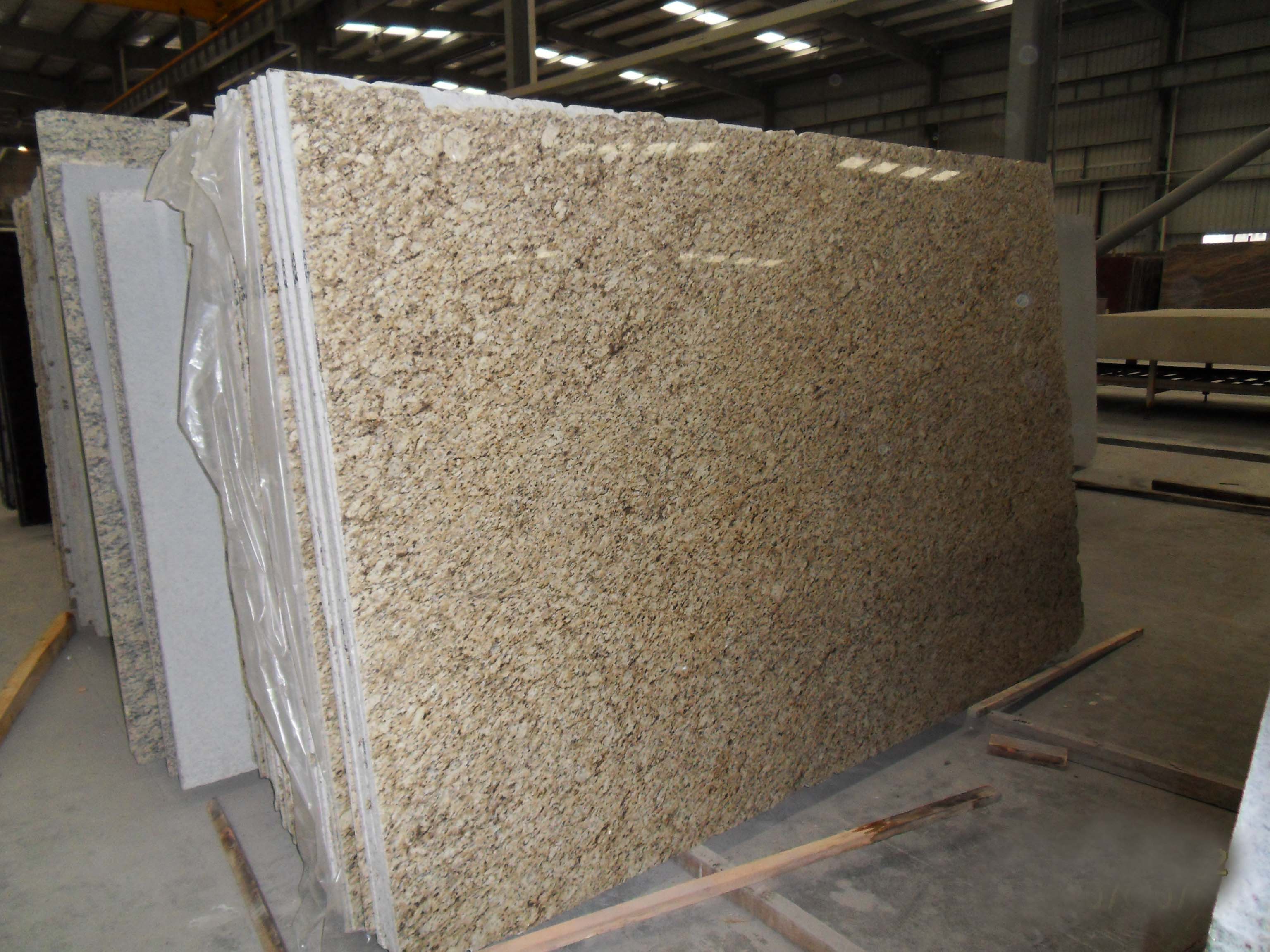 Giallo Ornamental